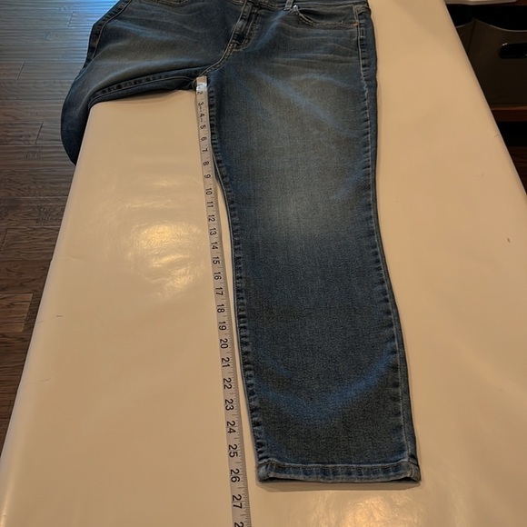 Level 99 Straight High Rise Size 14/32 - Picture 6 of 16